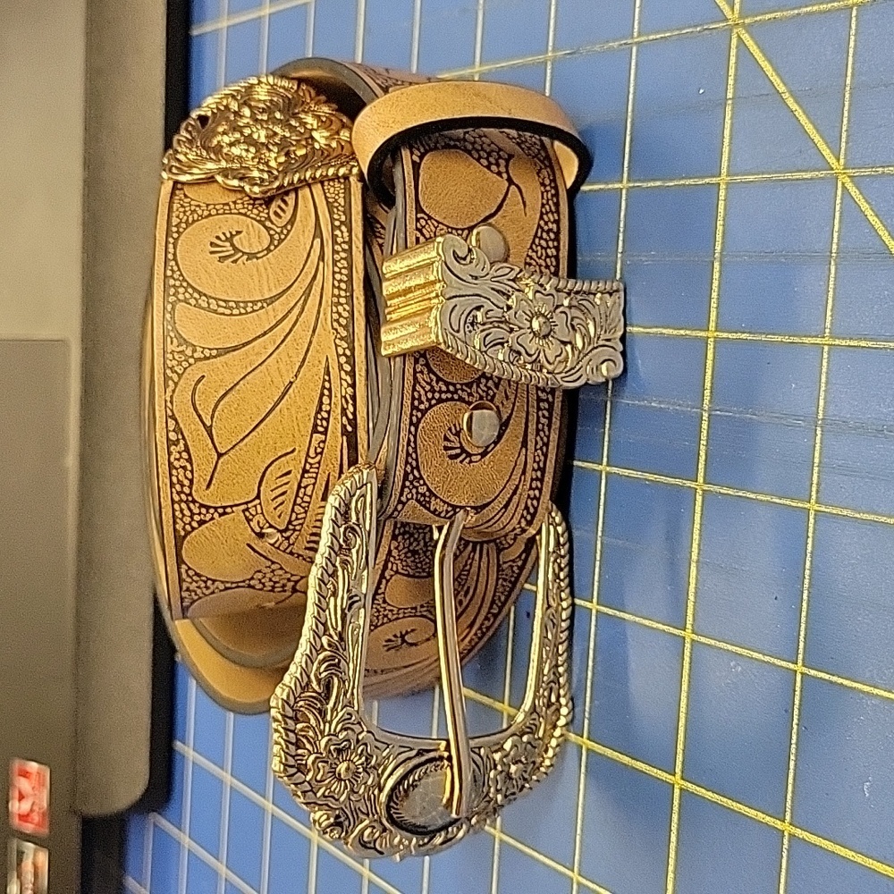 Western Style Brown Pleather Belt Gold Tone Buckle 45"